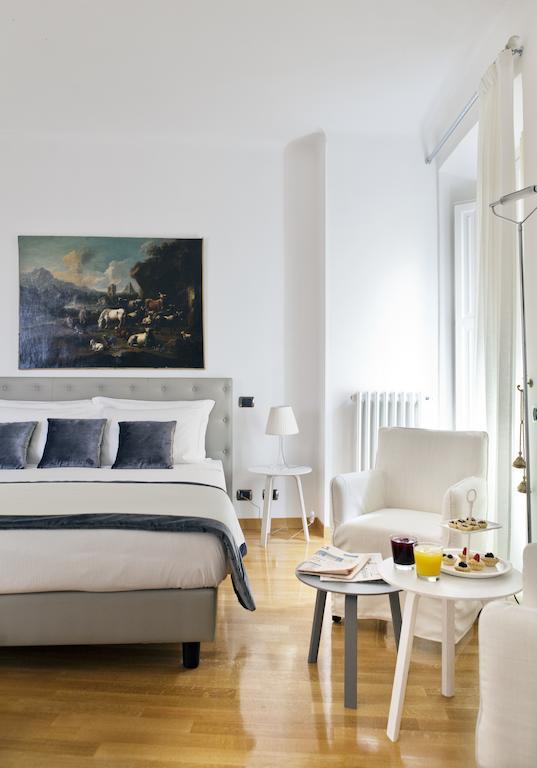 Garibaldi Suites Piazza Di Spagna โรม ห้อง รูปภาพ