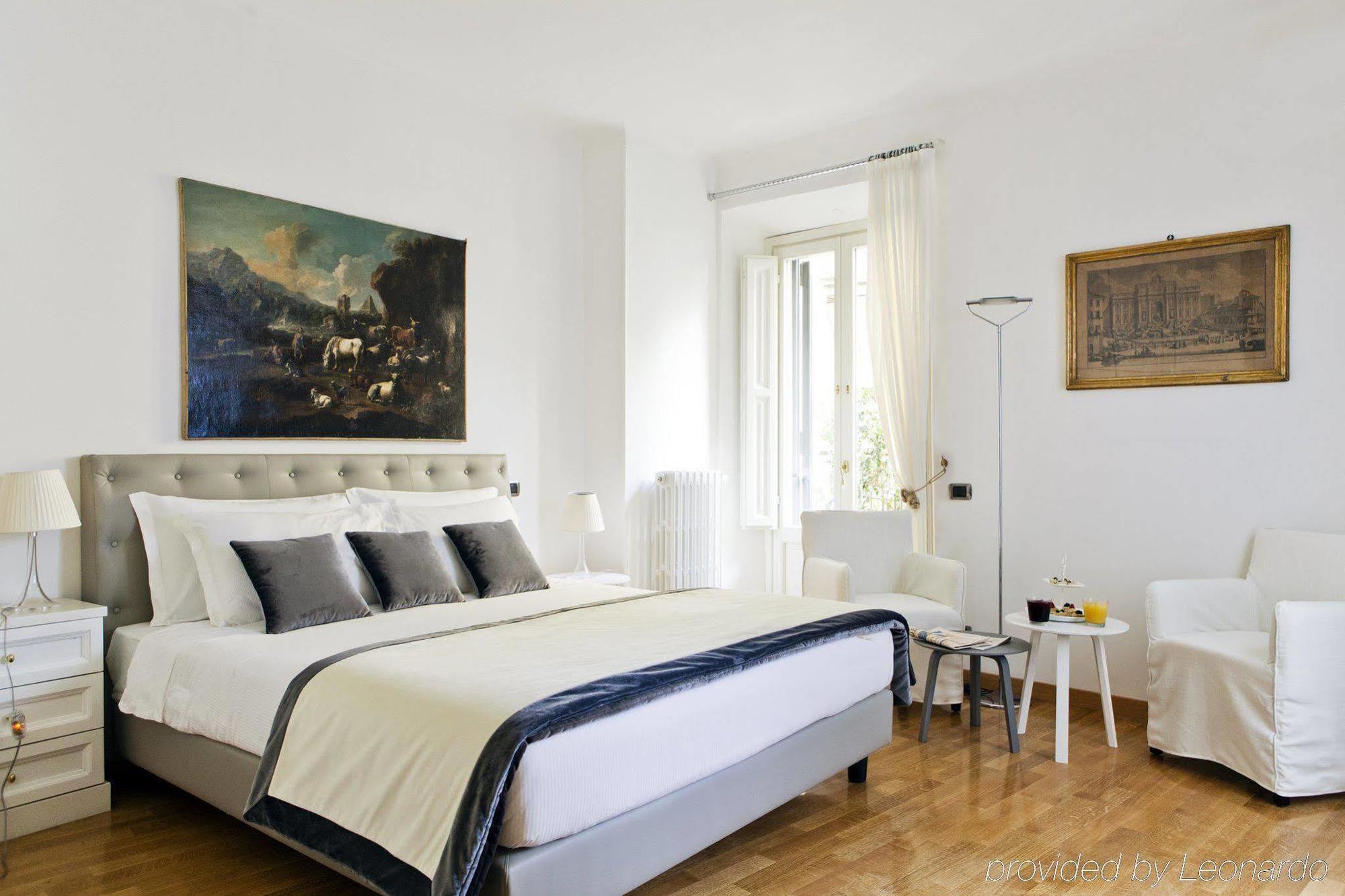 Garibaldi Suites Piazza Di Spagna โรม ภายนอก รูปภาพ